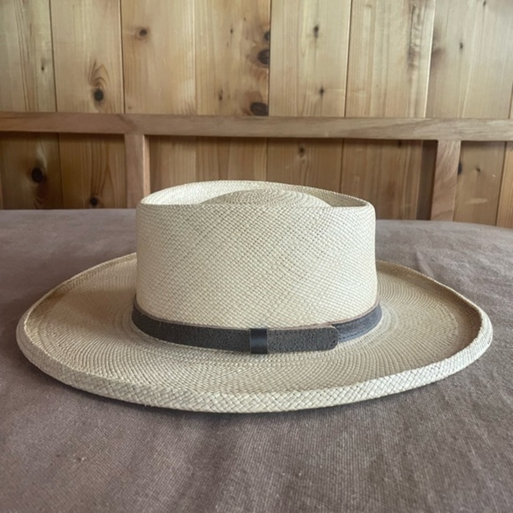 Montecristi Panama Hats Toquilla Straw handmade hat Medium M